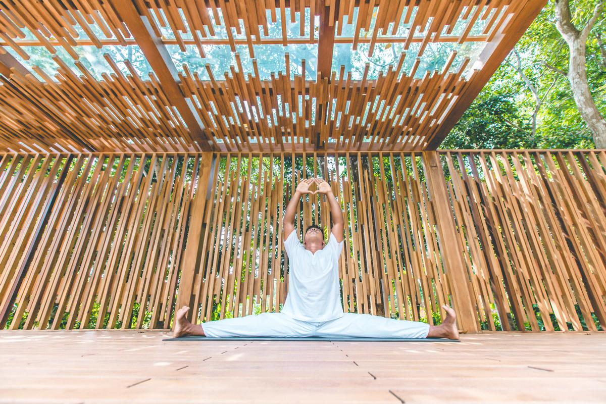 Guests can visit the yoga pavilion and enjoy unlimited meditation sessions