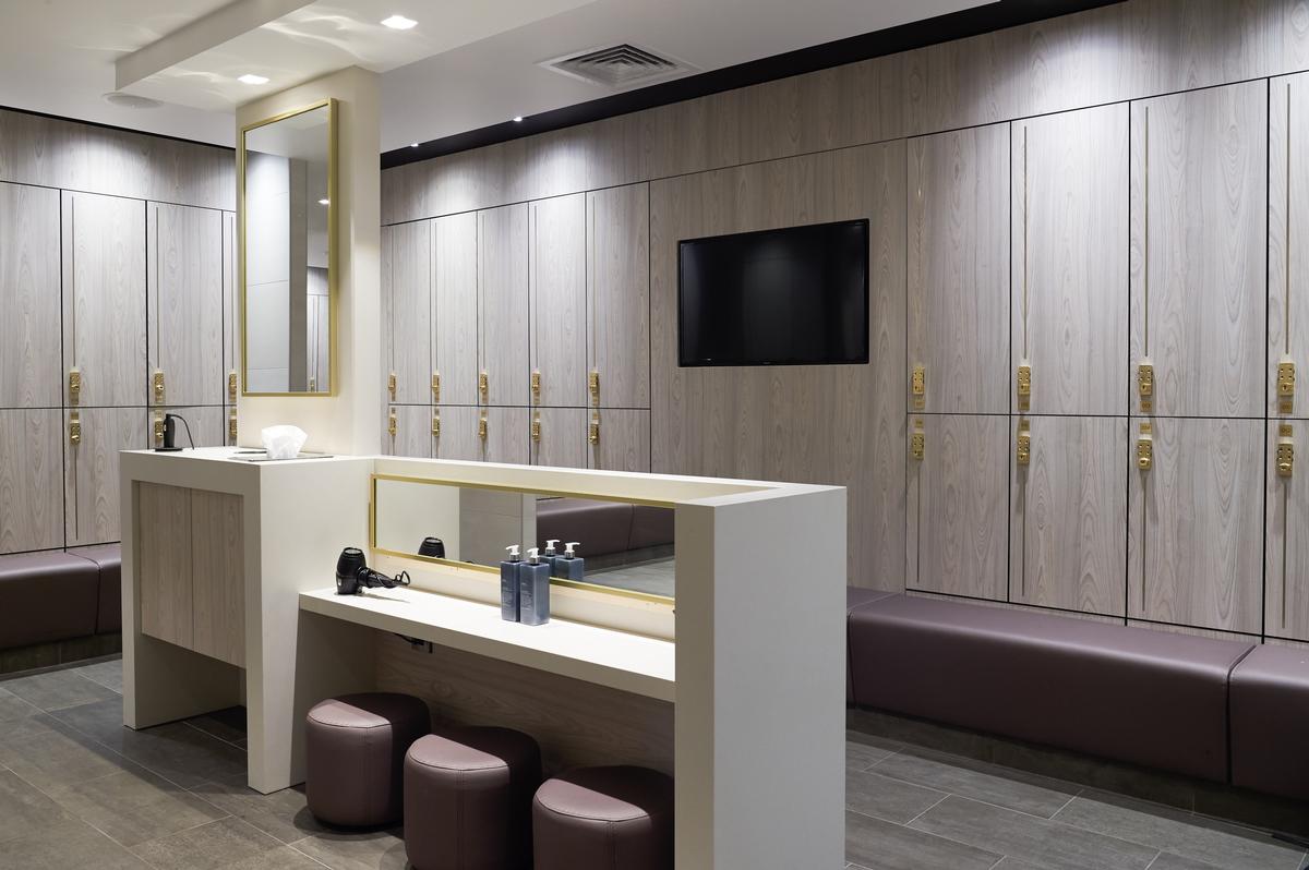 The changing facilities have been updated with marble-finished shower cubicles, gold-effect mirrors and private changing areas for individuals and families