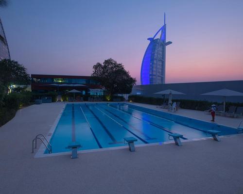 Members have access to a 15sq m outdoor gym, tennis courts, squash courts, group exercise classes and a 25m lap pool.
