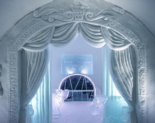 Art Suite A Night at the Theatre | Design Jonathan Paul Green & Marnie Green / Asaf Kliger / Icehotel